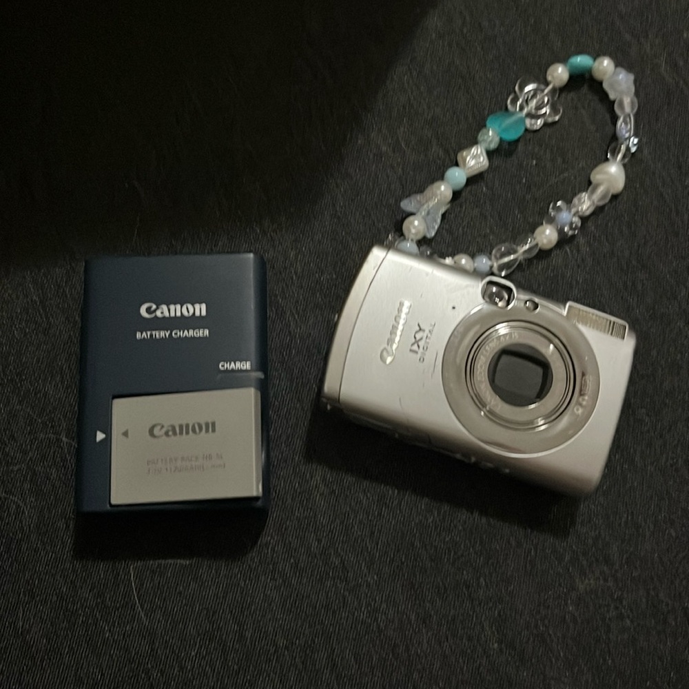 canon ixy810